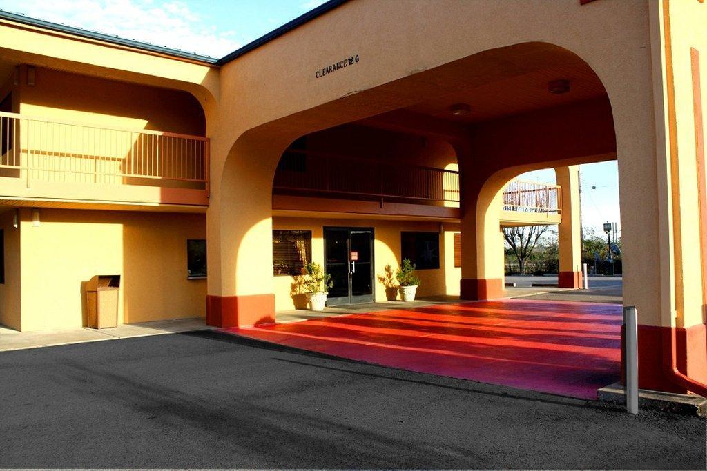 בליית'וויל Deerfield Inn מראה חיצוני תמונה